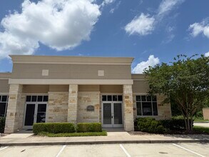 32731 Egypt Ln, Magnolia, TX for lease Interior Photo- Image 1 of 19
