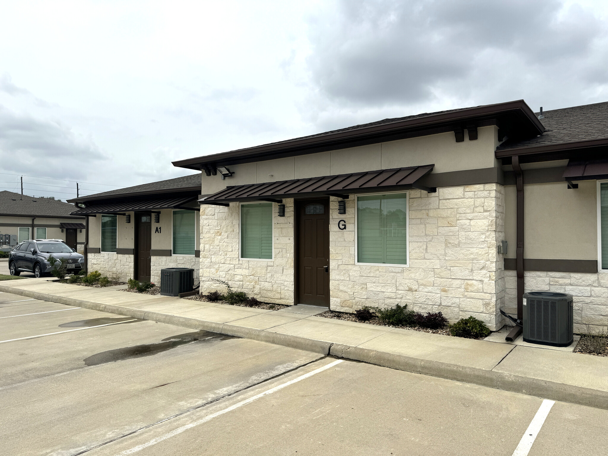 17134 N Eldridge Pkwy, Tomball, TX for lease Building Photo- Image 1 of 16