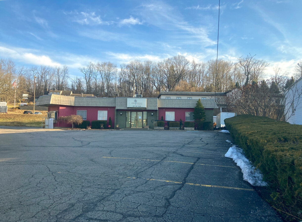 846 Beaver Grade Rd, Coraopolis, PA 15108 | LoopNet