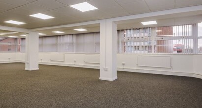 3-5 Leicester St, Southport for lease Interior Photo- Image 2 of 3