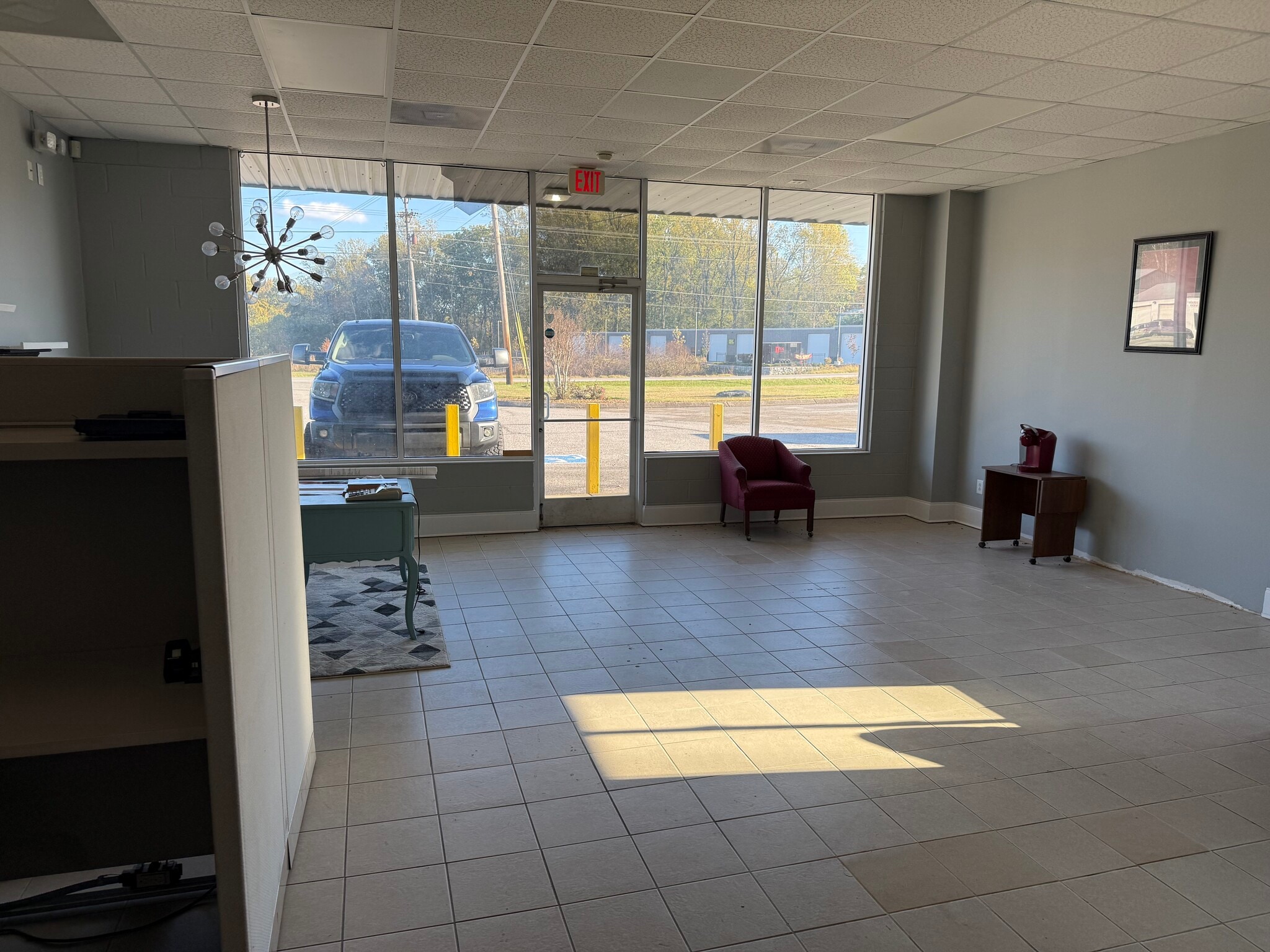 1010-1038 Stearman Dr, Millersville, TN for lease Interior Photo- Image 1 of 4