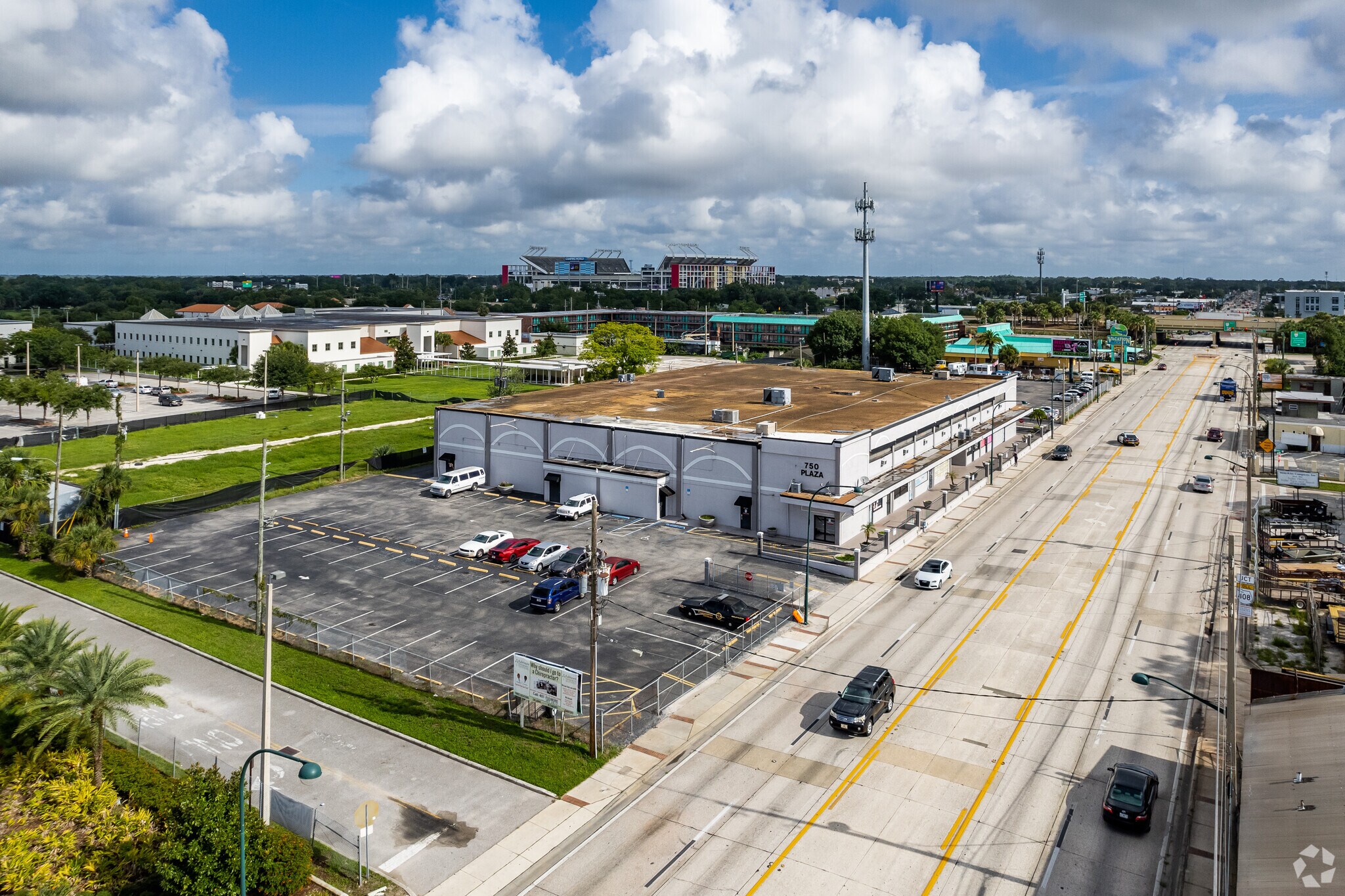 750 S Orange Blossom Trl, Orlando, FL 32805 750 Plaza