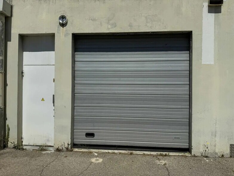 645 Rue Mayor De Montricher, Aix-en-Provence for lease - Building Photo - Image 2 of 5