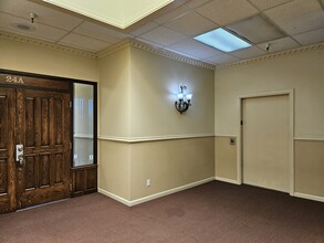 1110 W Kettleman Ln, Lodi, CA for lease Interior Photo- Image 2 of 12