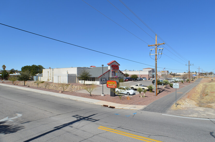 798 S Highway 92, Sierra Vista, AZ for sale - Building Photo - Image 2 of 7