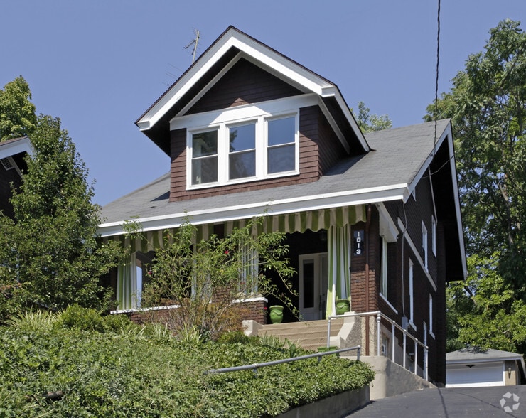 1013 Delta Ave, Cincinnati, OH for sale - Building Photo - Image 2 of 3