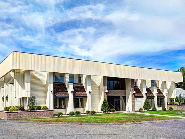 604 Federal Rd, Brookfield, CT for sale Primary Photo- Image 1 of 1