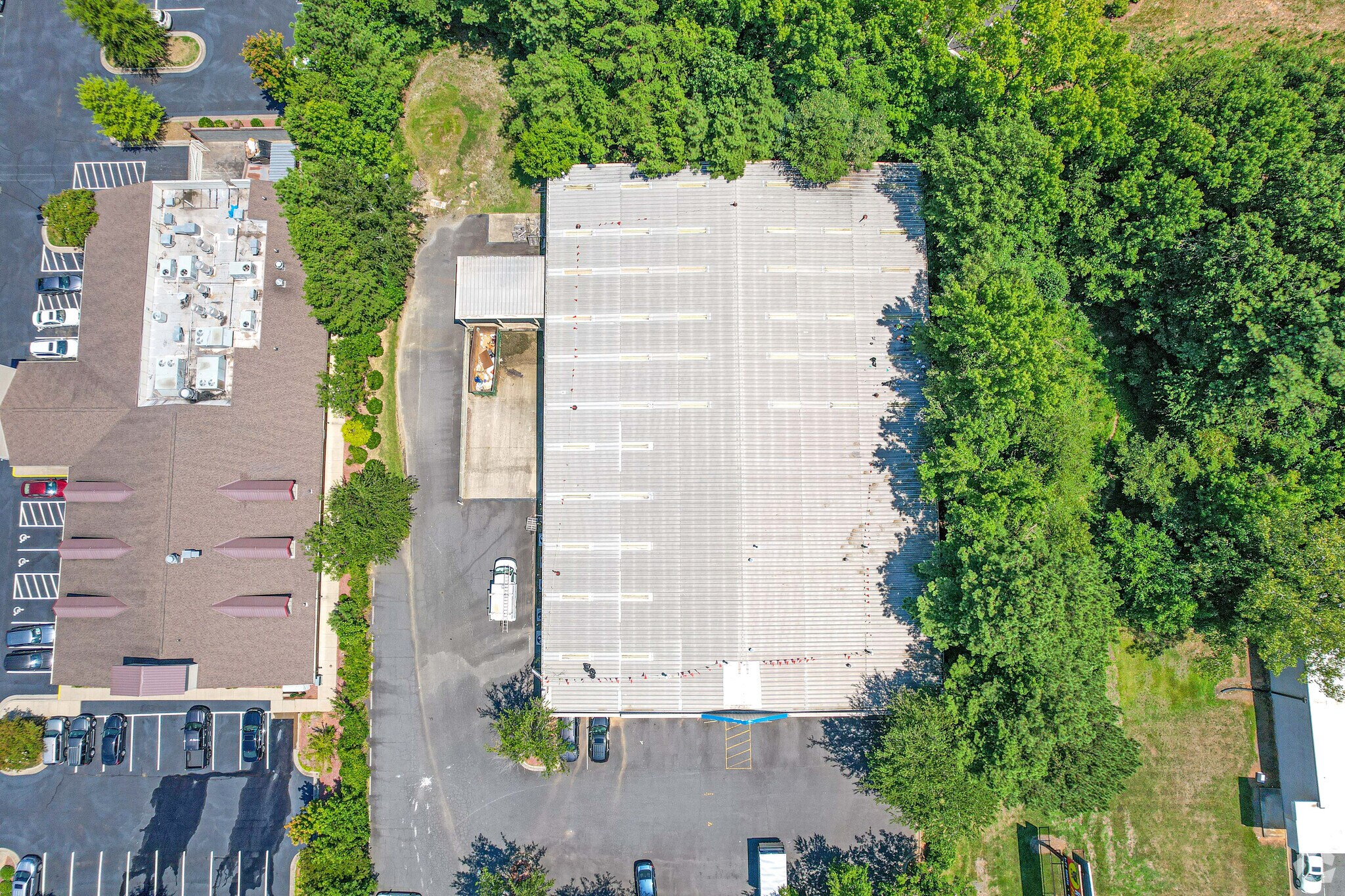 11043 E Independence Blvd, Matthews, NC 28105 Retail for Lease