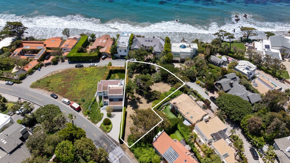 31826 Broad Beach Road rd, Malibu, CA for sale - Primary Photo - Image 1 of 19