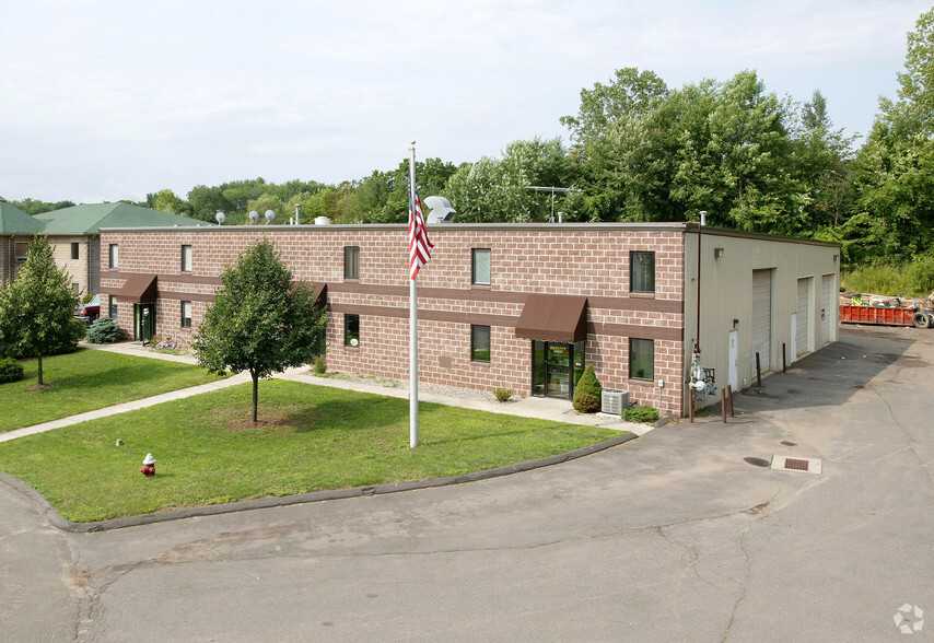 1100 Corporate Row, Cromwell, CT for sale - Building Photo - Image 1 of 1