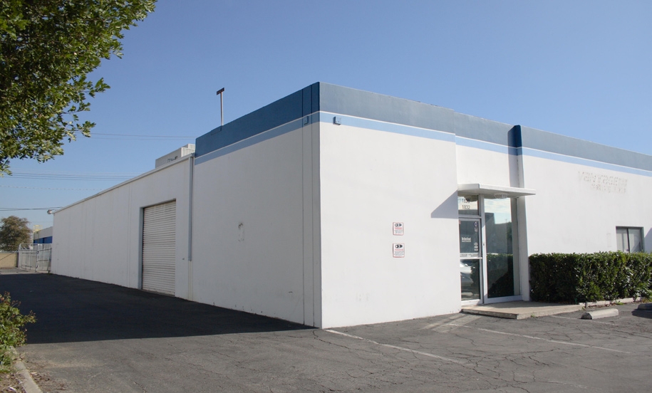 1820-1824 N Orangethorpe Park, Anaheim, CA for lease - Building Photo - Image 3 of 5