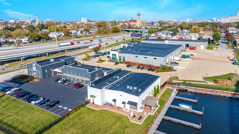 Harbor District Portfolio portfolio of 5 properties for sale on LoopNet.com - Aerial - Image 2 of 8