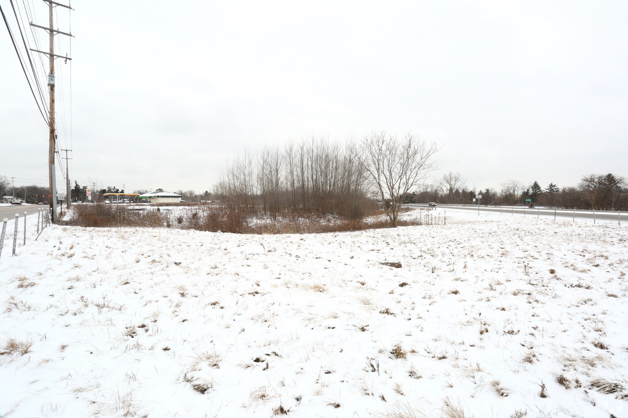 S Waverly Rd, Lansing, MI for sale Primary Photo- Image 1 of 1