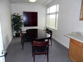 501 Main St, Klamath Falls, OR for lease Building Photo- Image 2 of 2