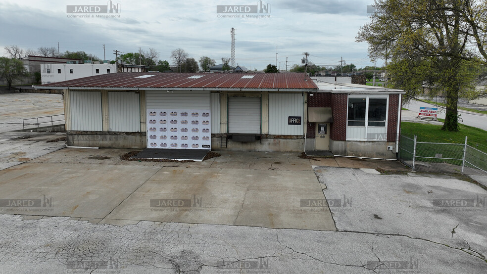 444 N Belcrest, Springfield, MO for lease - Building Photo - Image 2 of 30