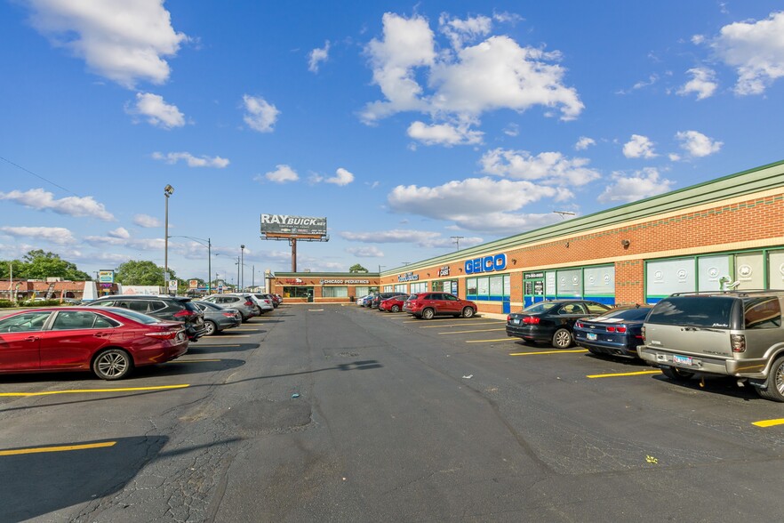 8537 S Cicero Ave, Chicago, IL for lease - Primary Photo - Image 1 of 1