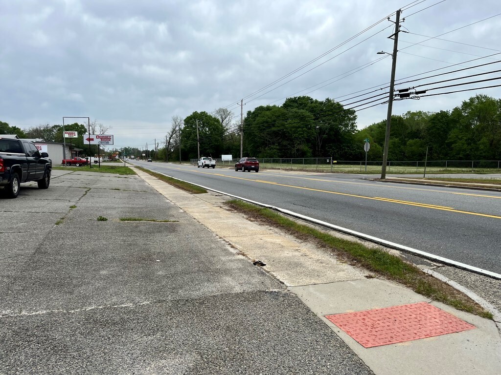 1401 Telfair St, Dublin, GA 31021 1401 Telfair St Warehouse