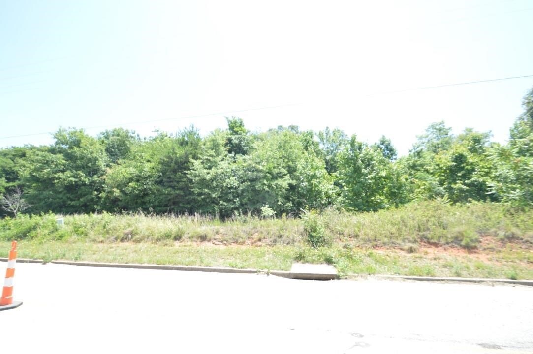 2428 Highway 14, Greer, SC for sale Primary Photo- Image 1 of 1