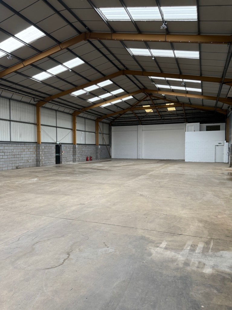 Rivermead Rd, London for lease Interior Photo- Image 1 of 3