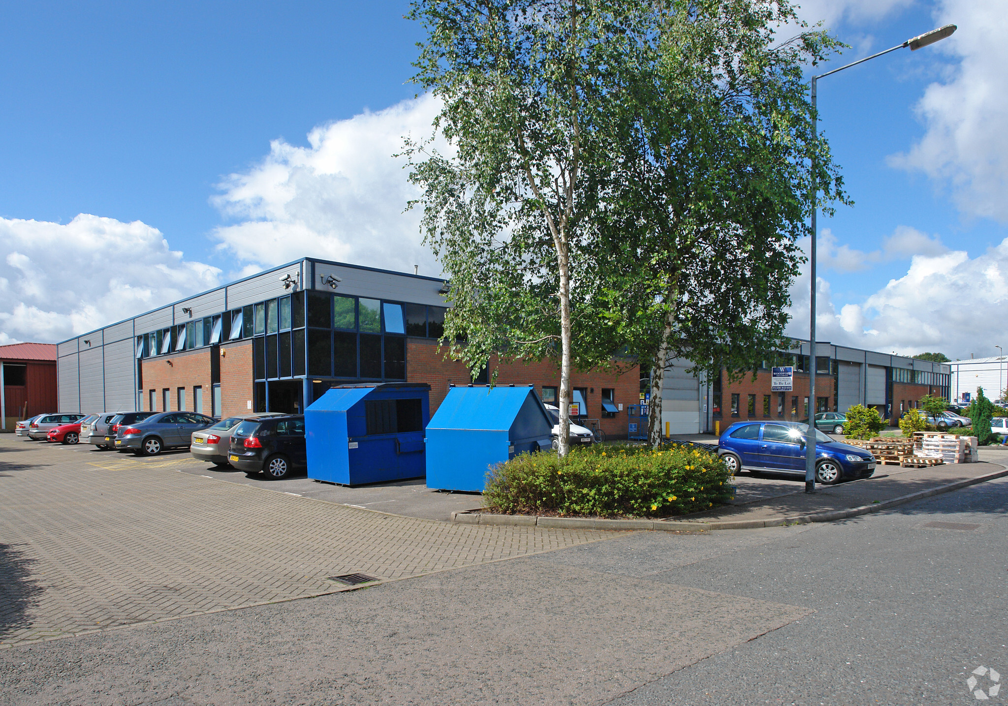 Wade Rd, Basingstoke for sale Primary Photo- Image 1 of 1