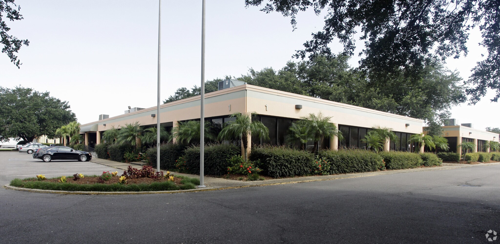 Elmwood Oaks Office Park New Orleans, LA for Sale