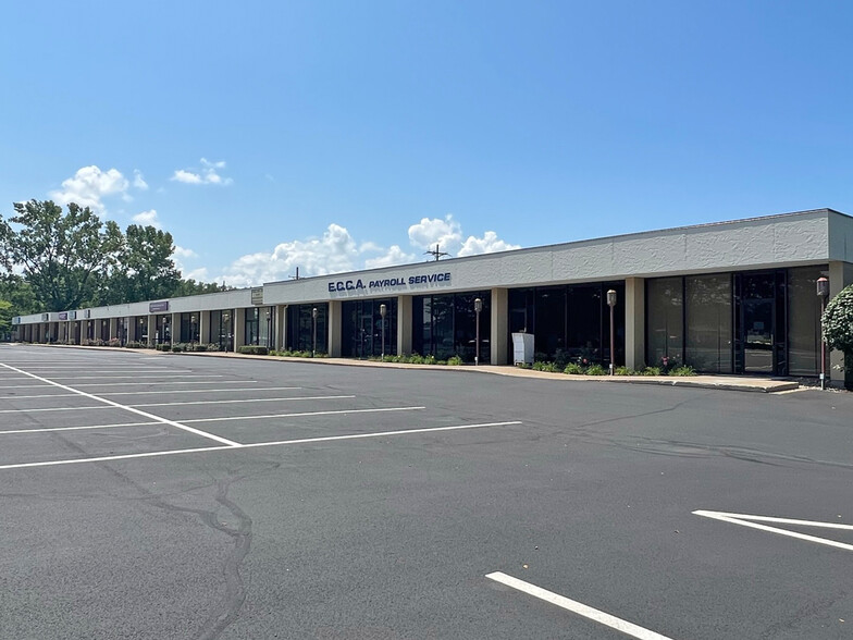 1600 Peninsula Dr, Erie, PA for lease - Building Photo - Image 1 of 13