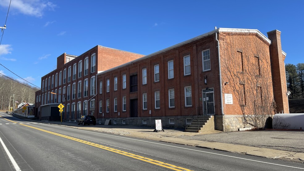 156 River Rd, Willington, CT for sale - Building Photo - Image 2 of 20