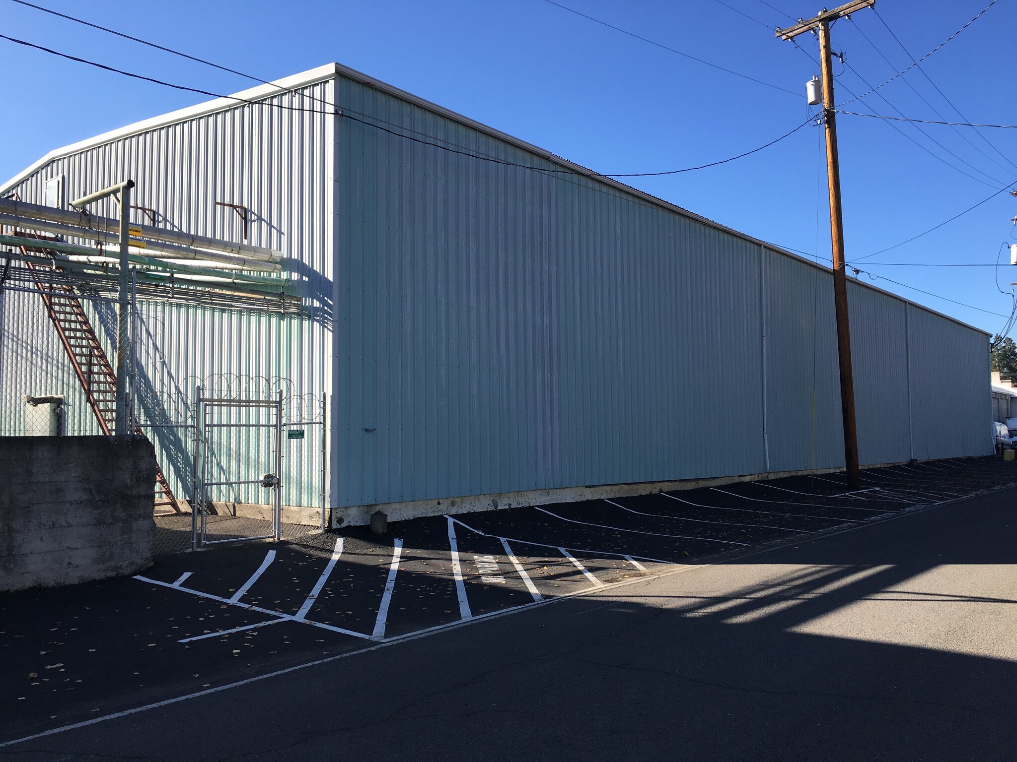 100 C St, Phoenix, OR for sale Primary Photo- Image 1 of 1