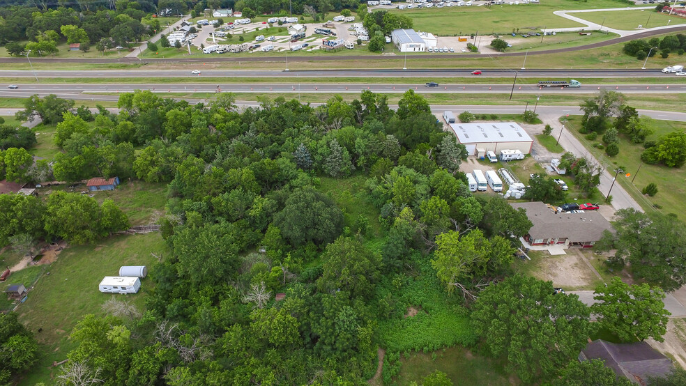 000 N Earl Rudder Fwy, Bryan, TX for sale - Building Photo - Image 2 of 7