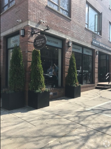 265 Bedford Ave, Brooklyn, NY for sale - Building Photo - Image 1 of 1