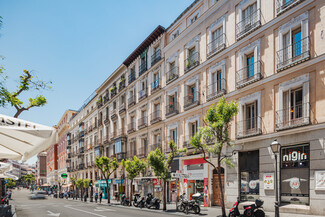 More details for Calle Fuencarral, 89, Madrid - Multifamily for Sale