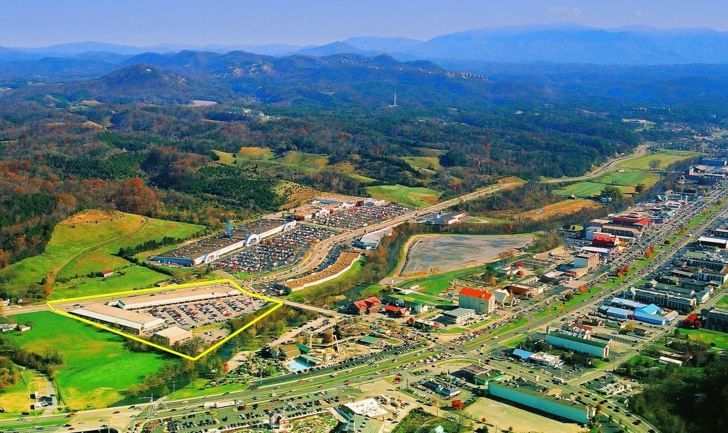 161 E Wears Valley Rd, Pigeon TN 37863 Retail for Lease