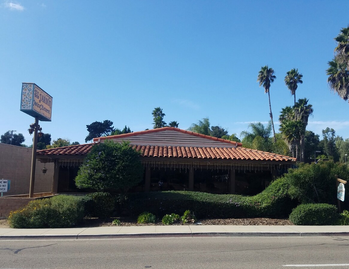 1581 S Mission Rd, Fallbrook, CA 92028 | LoopNet