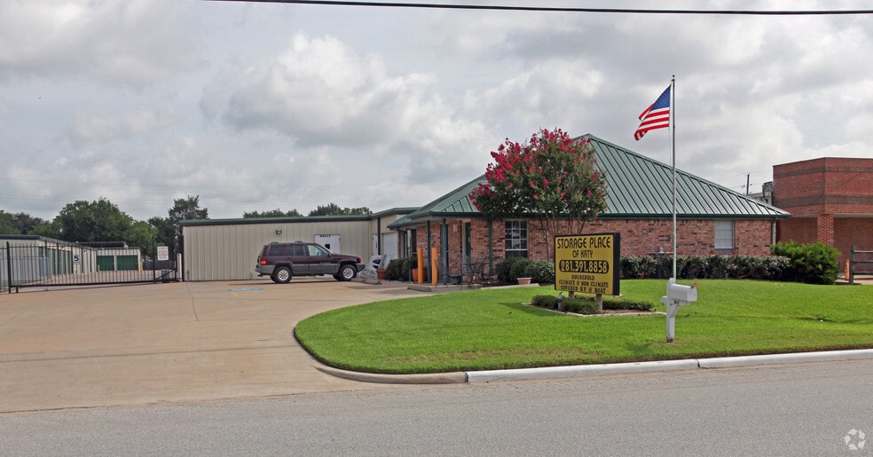 5310 E 5th St, Katy, TX for sale - Primary Photo - Image 1 of 1