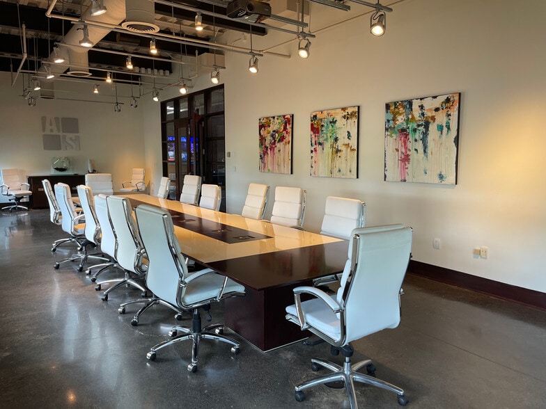 2900 1st Ave S, Birmingham, AL for sale - Interior Photo - Image 3 of 18