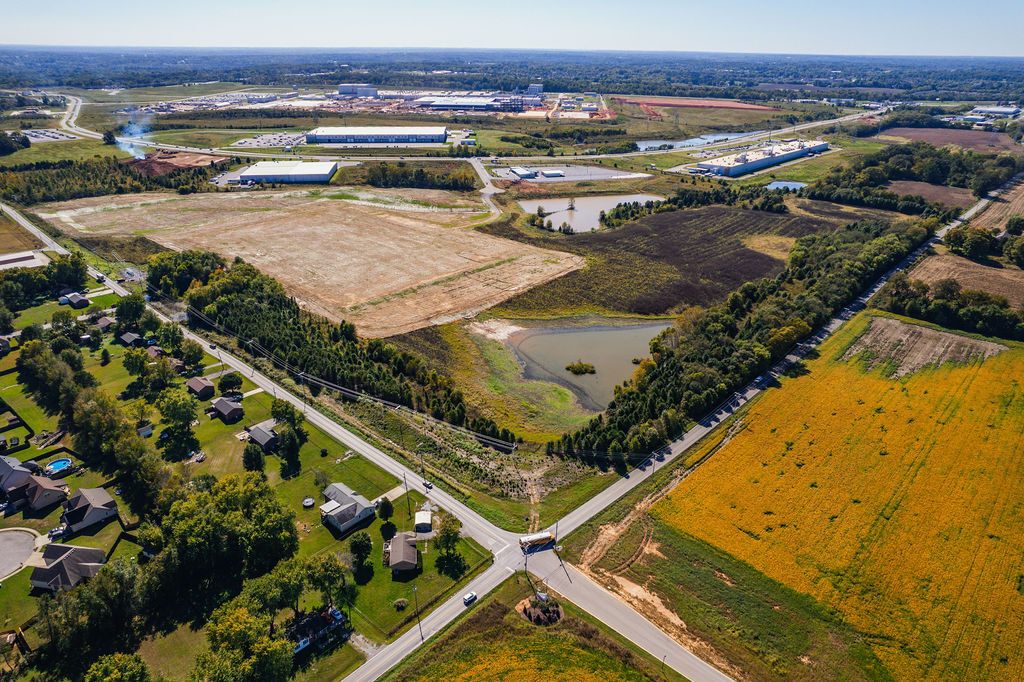 19B International Blvd, Clarksville, TN for sale Building Photo- Image 1 of 6