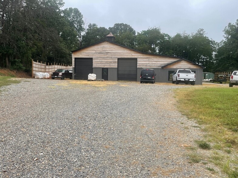 3376 Forest Rd, Bedford, VA for lease - Building Photo - Image 2 of 6