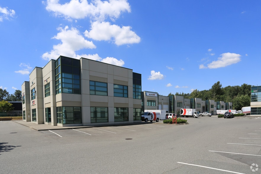 30701 Simpson Rd, Abbotsford, BC V2T 6Y7