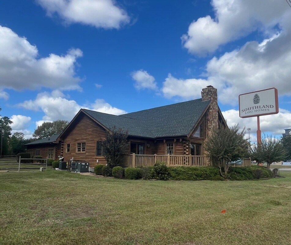 3989 Interstate 45 N, Conroe, TX for sale Primary Photo- Image 1 of 11