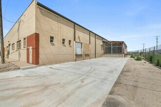 907 SE 2nd Ave, Amarillo, TX for lease Building Photo- Image 2 of 13