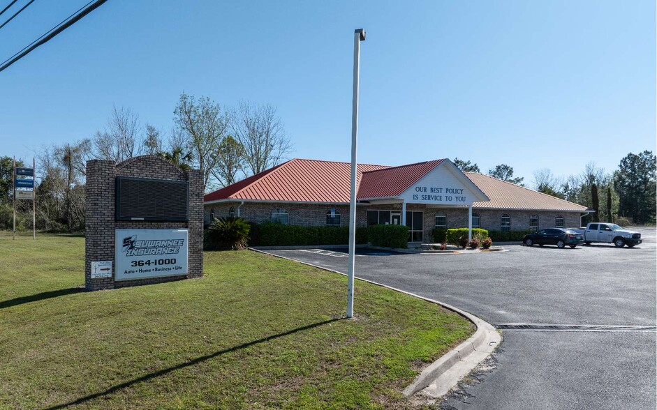 1720 N Ohio Ave, Live Oak, FL for sale - Building Photo - Image 1 of 40