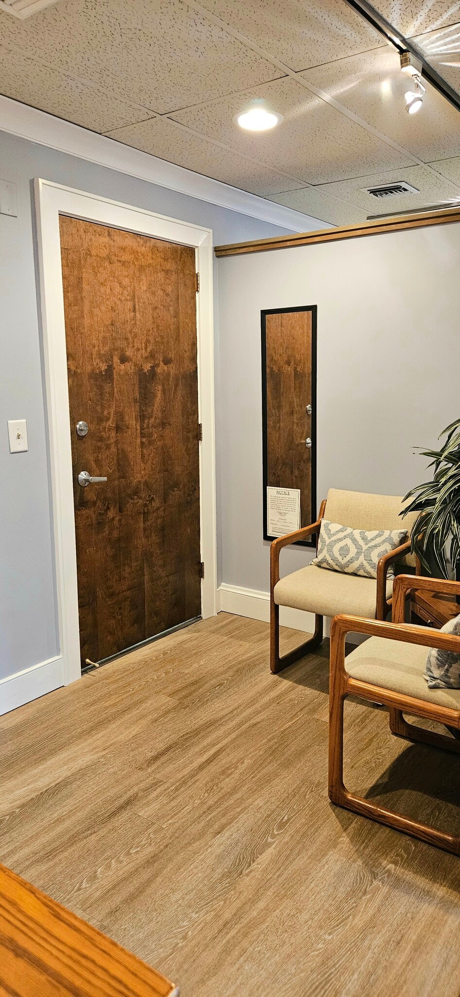 1924 State Route 35, Wall Township, NJ for lease Interior Photo- Image 1 of 5
