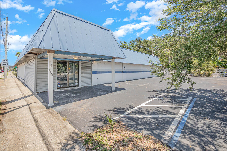 1293 N Harbor City Blvd, Melbourne, FL for sale - Building Photo - Image 1 of 1