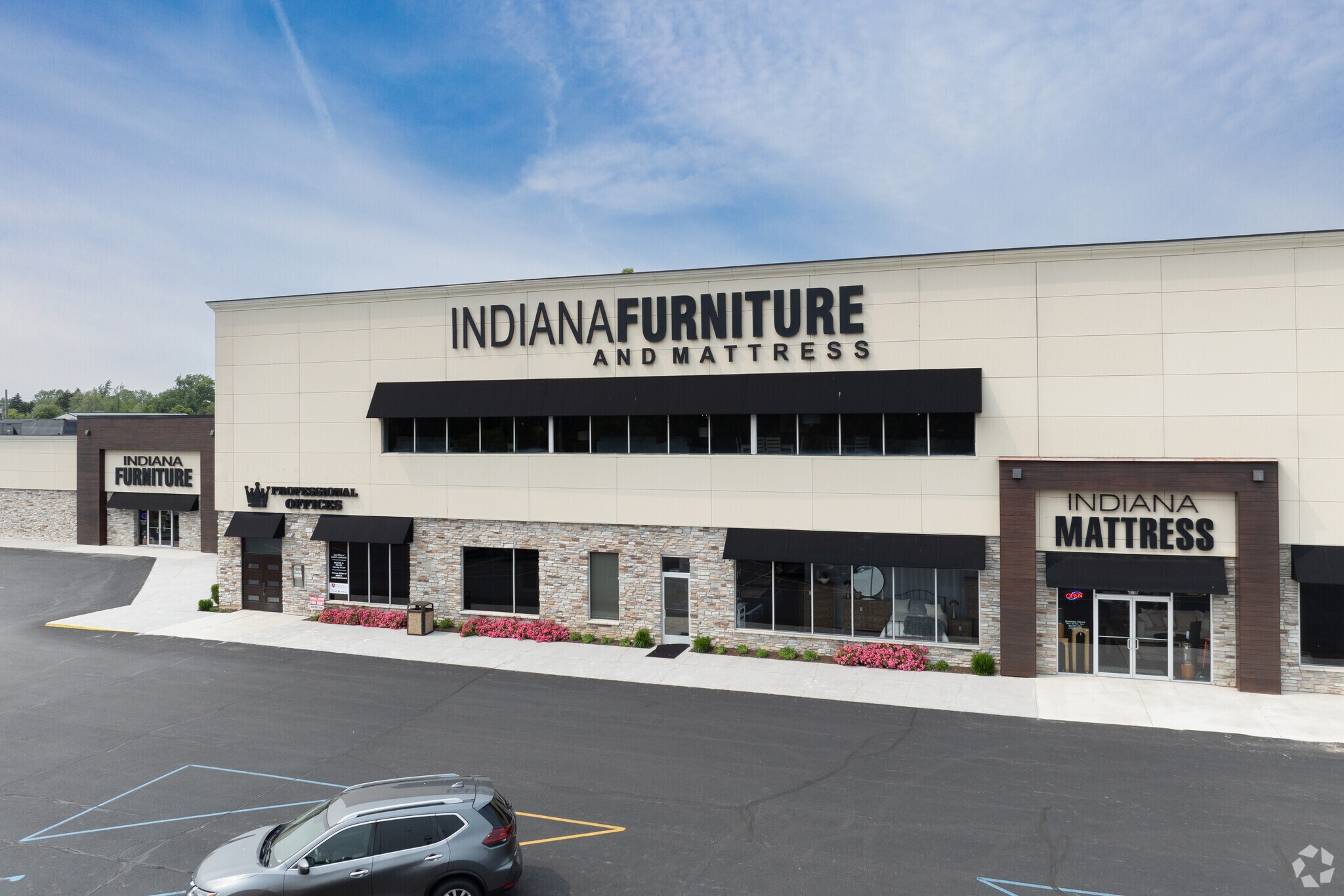 1801-1807 Lincolnway, Valparaiso, IN for sale Primary Photo- Image 1 of 1