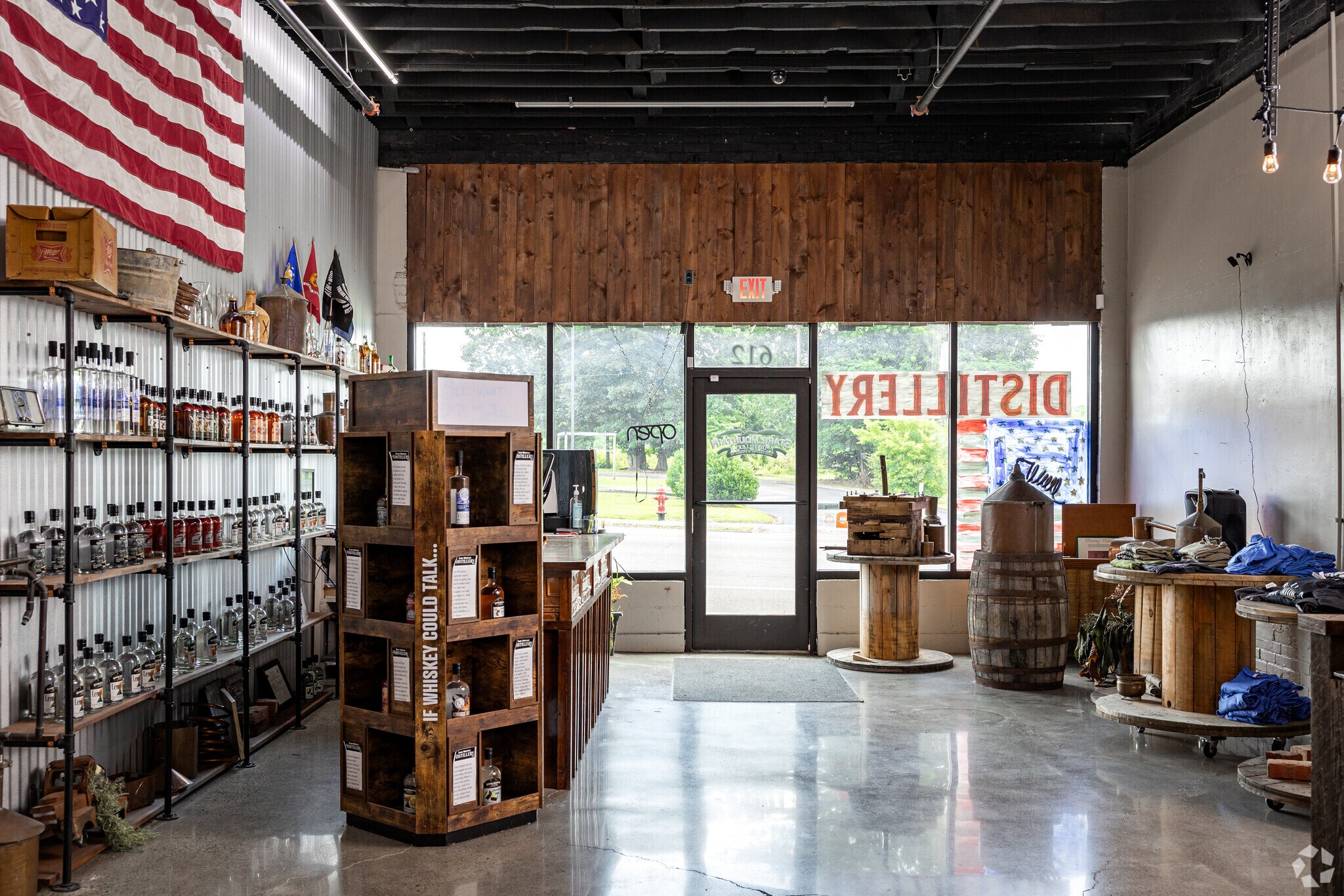 610612 Tennessee Ave, Etowah, TN 37331 Starr Mountain Distillery