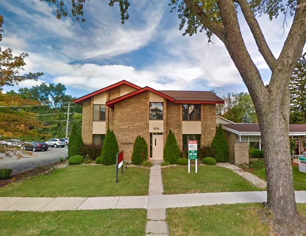 2713 Flossmoor Rd, Flossmoor, IL 60422