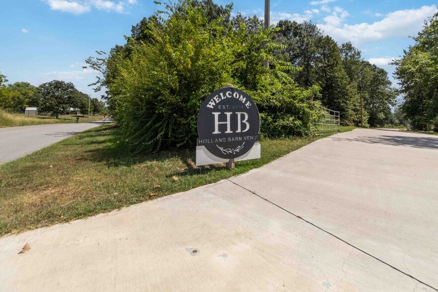 1045 NW Holland Ave, Gentry, AR for sale - Building Photo - Image 3 of 72