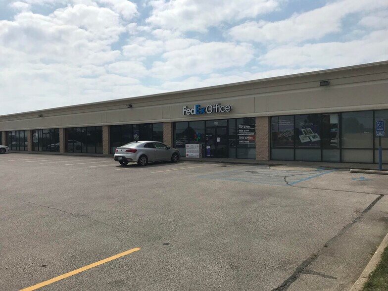 2525 Missouri Blvd, Jefferson City, MO for lease - Building Photo - Image 1 of 1