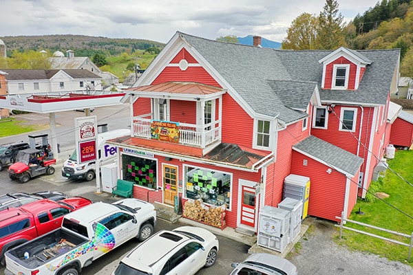 113 S Main St, Cambridge, VT for sale - Primary Photo - Image 1 of 1