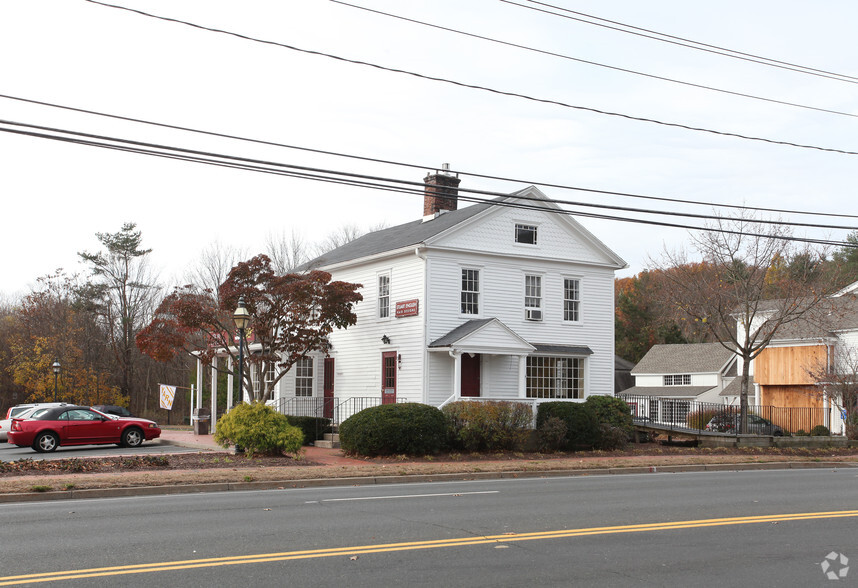 19 E Main St, Avon, CT for sale - Primary Photo - Image 1 of 1